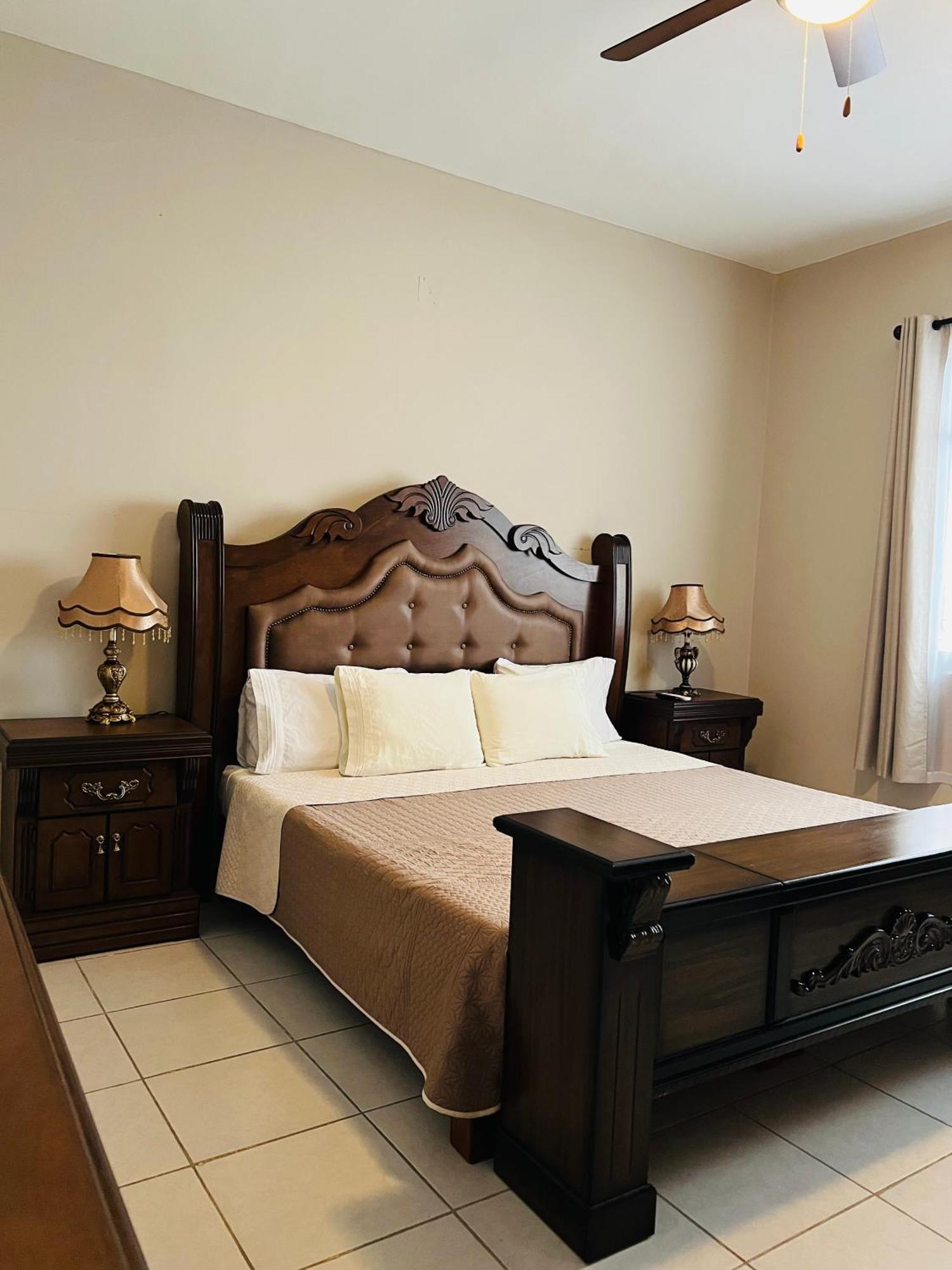 Hosteria Casa Marquez レオン エクステリア 写真